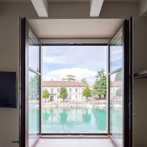 Cabanon Urban Apartament Peschiera del Garda