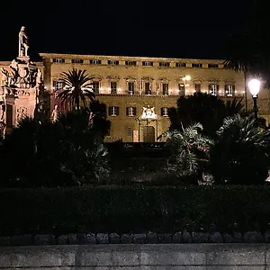 Hola Cathedral House Apartament
